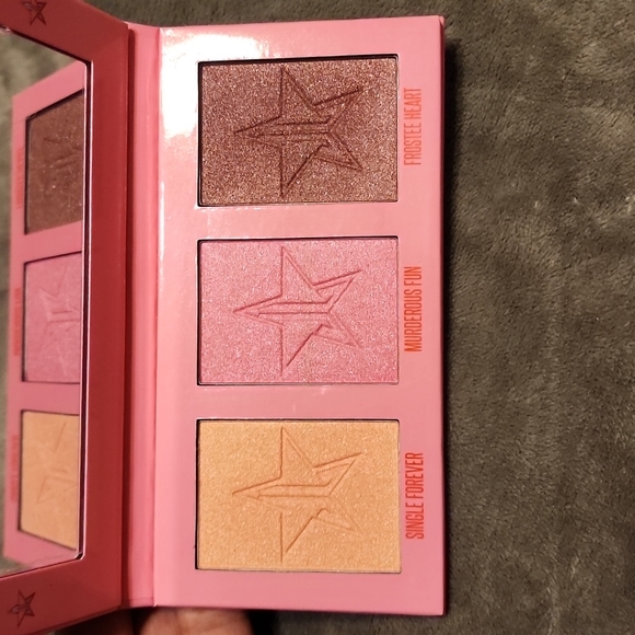 💫Jeffree Star Skin Frost Highlighter Palette - Picture 3 of 8